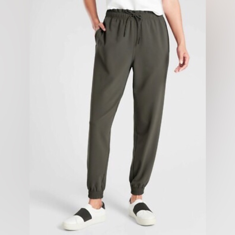 Athleta Olive Green Straight-Leg Jogger Pants